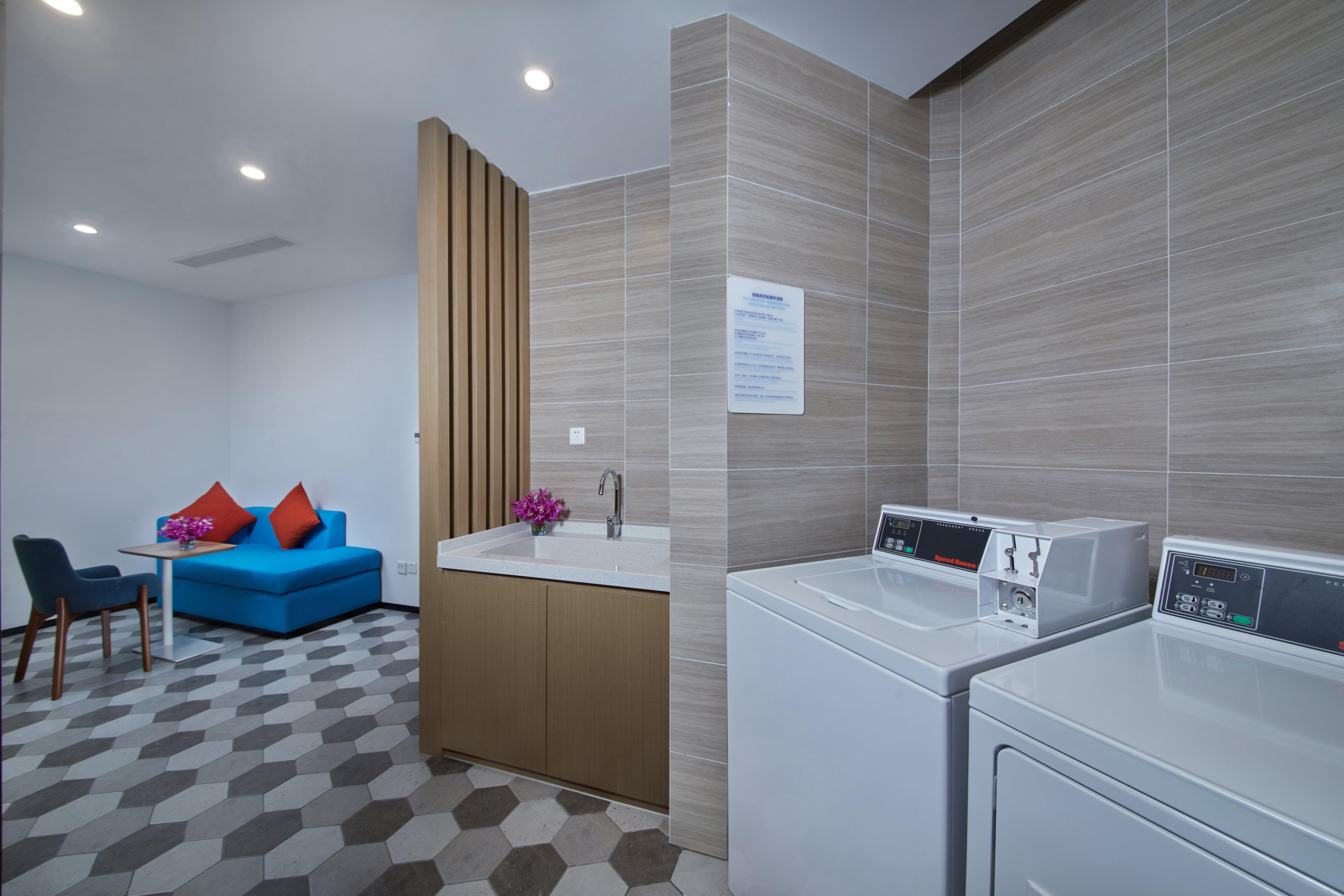 Holiday Inn Express Zhangjiagang East By Ihg Екстер'єр фото