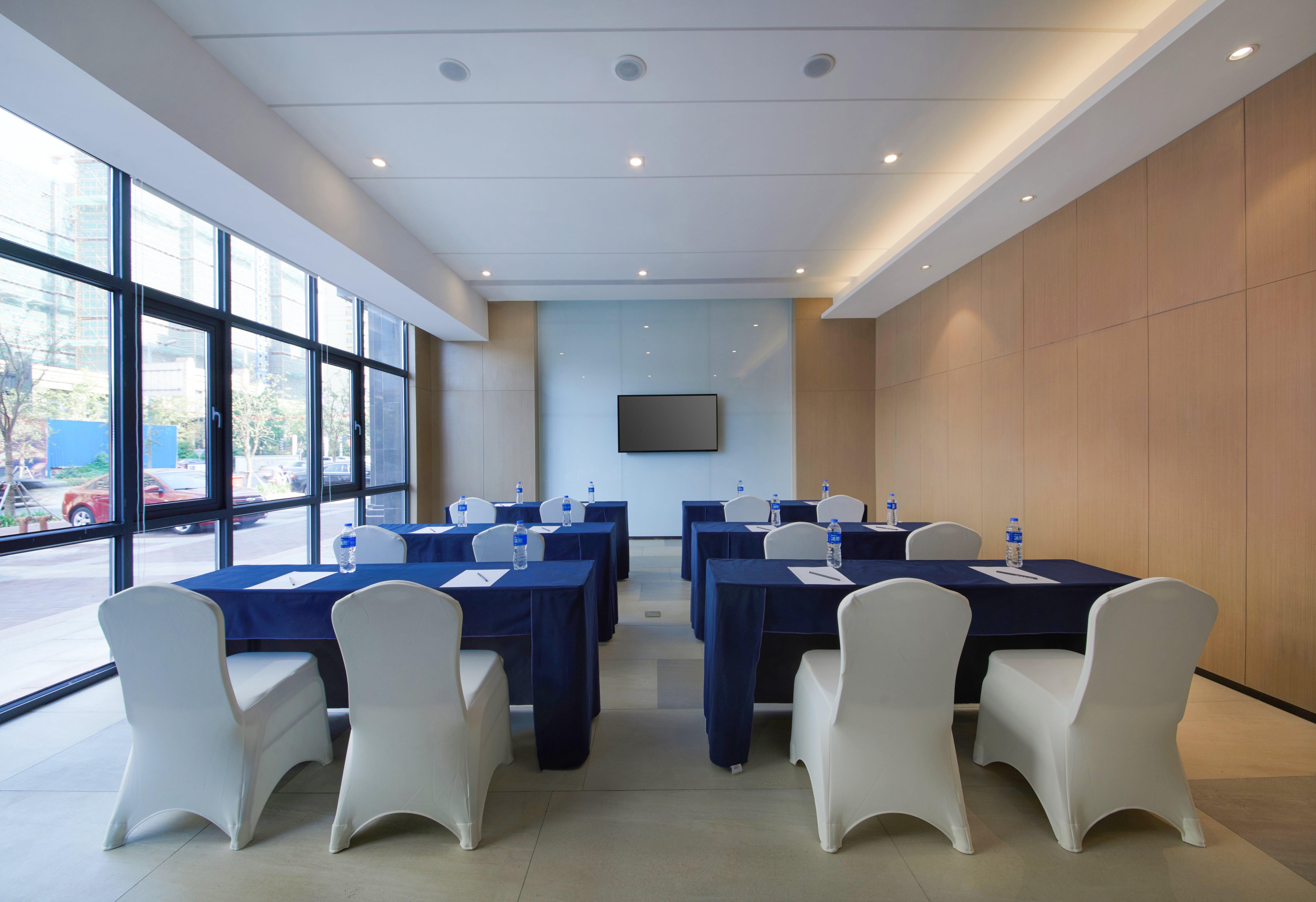 Holiday Inn Express Zhangjiagang East By Ihg Екстер'єр фото
