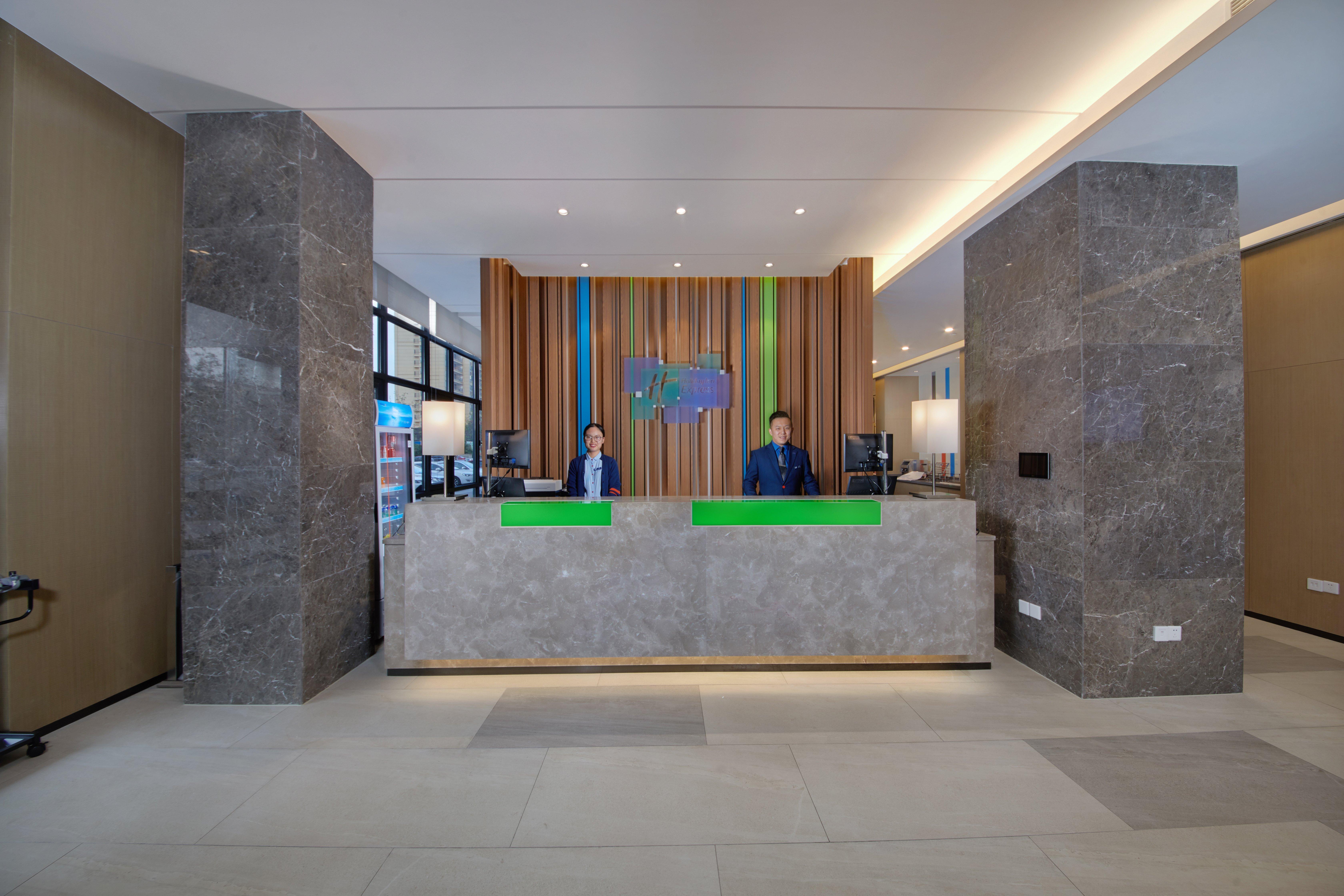 Holiday Inn Express Zhangjiagang East By Ihg Екстер'єр фото